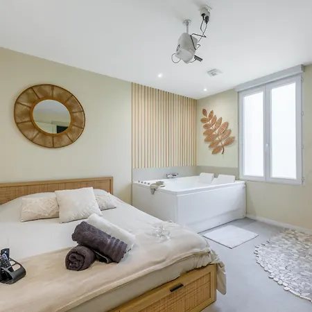 Escale A Bali Jacuzzi - Cinema - Self Check-in *